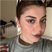 Mi sono diplomata con 100 in scienze umane. Sono iscritta al 4 anno di giurisprudenza.